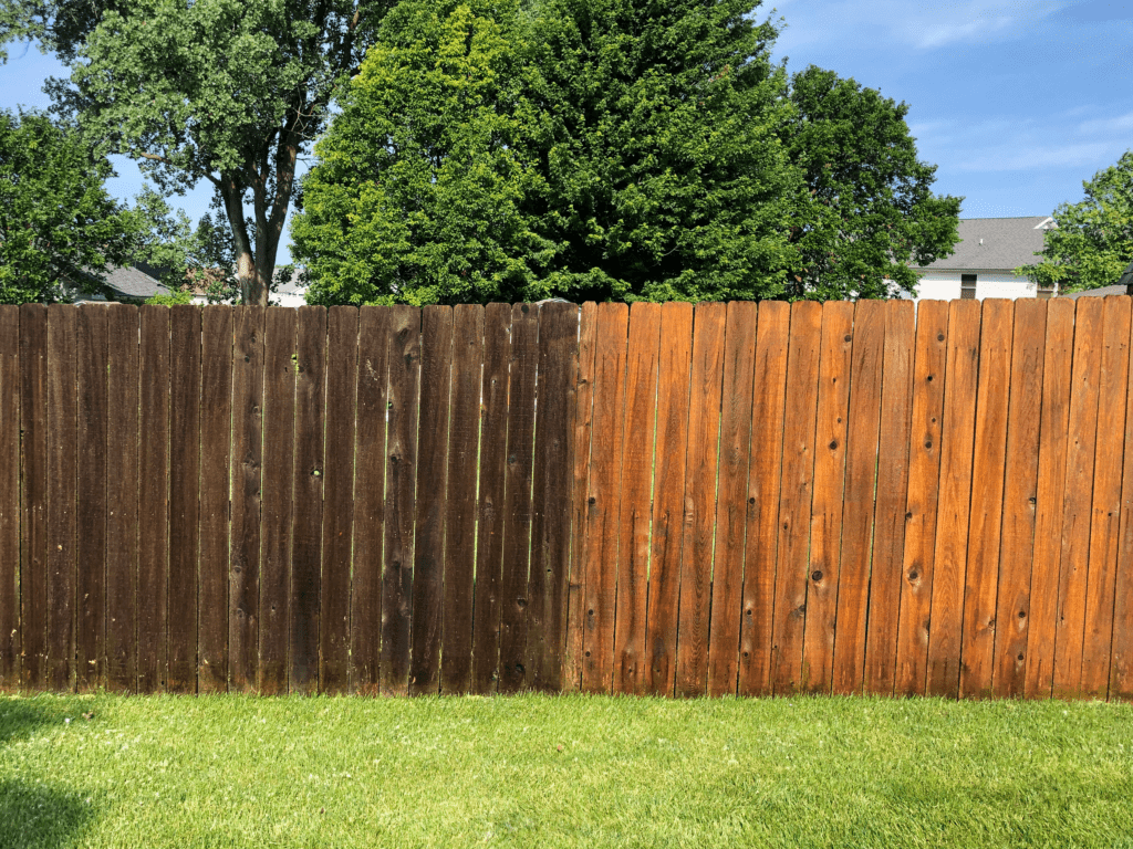 Fence Staining Nashville TN